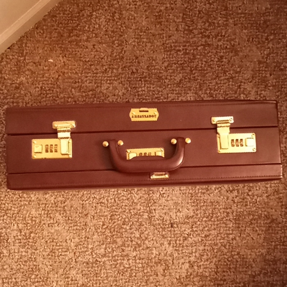 Briefcase - image 1